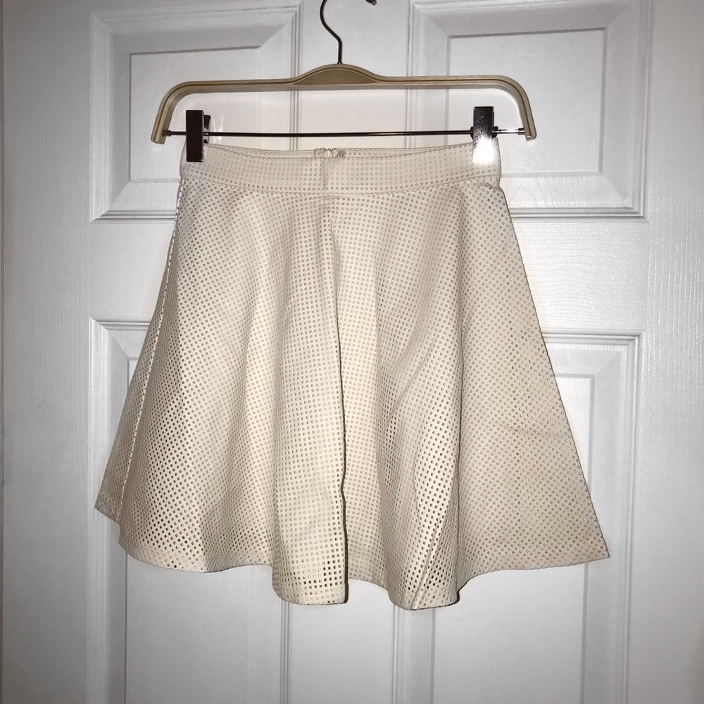 NEW FOREVER 21 Pleather skirt